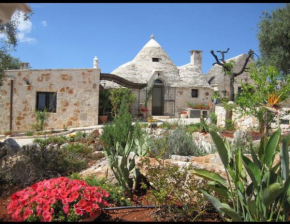 Spacious Villa with Private Pool in Castellana Grotte Alberobello
